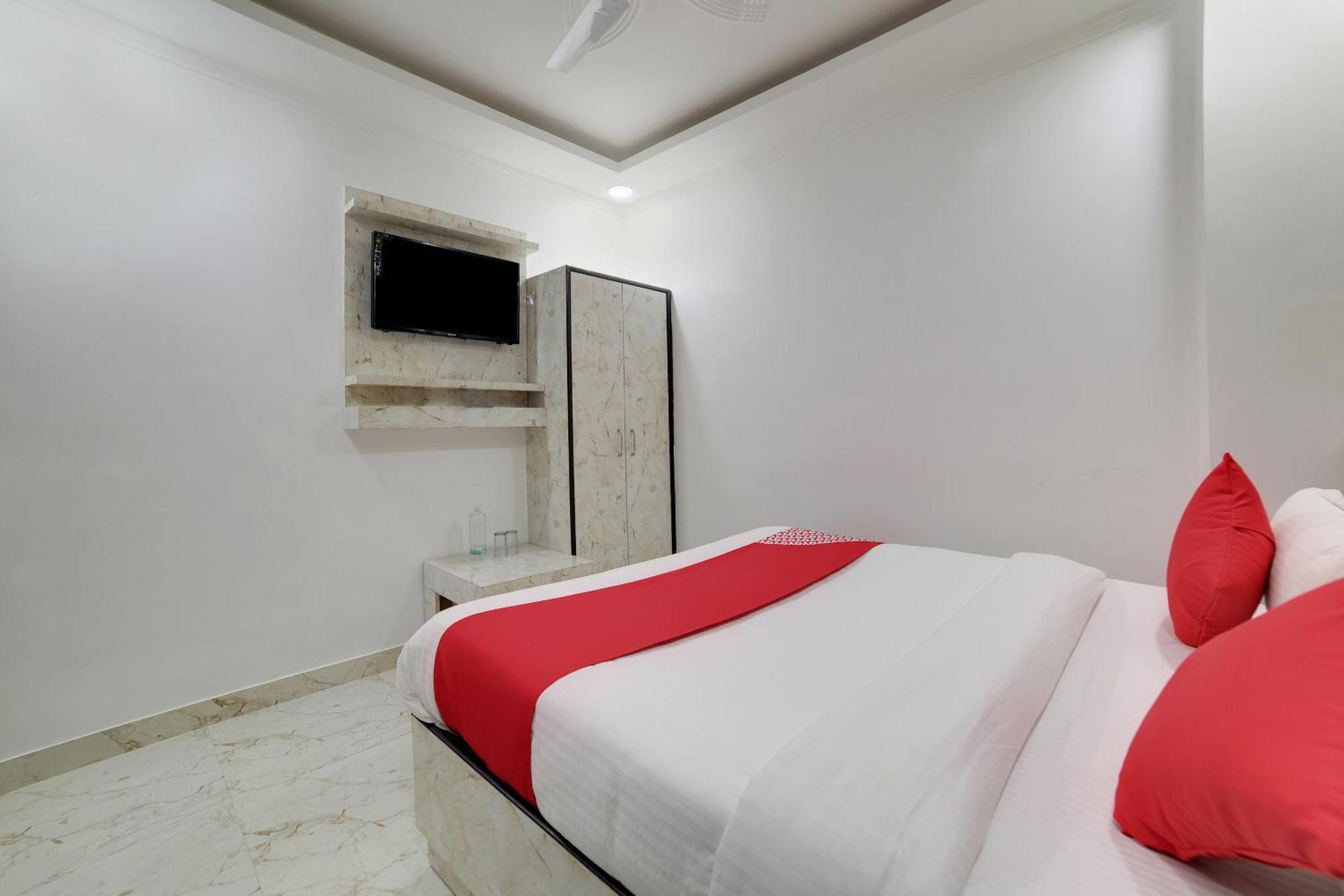 Hotel O Kanak Palace New Delhi Buitenkant foto