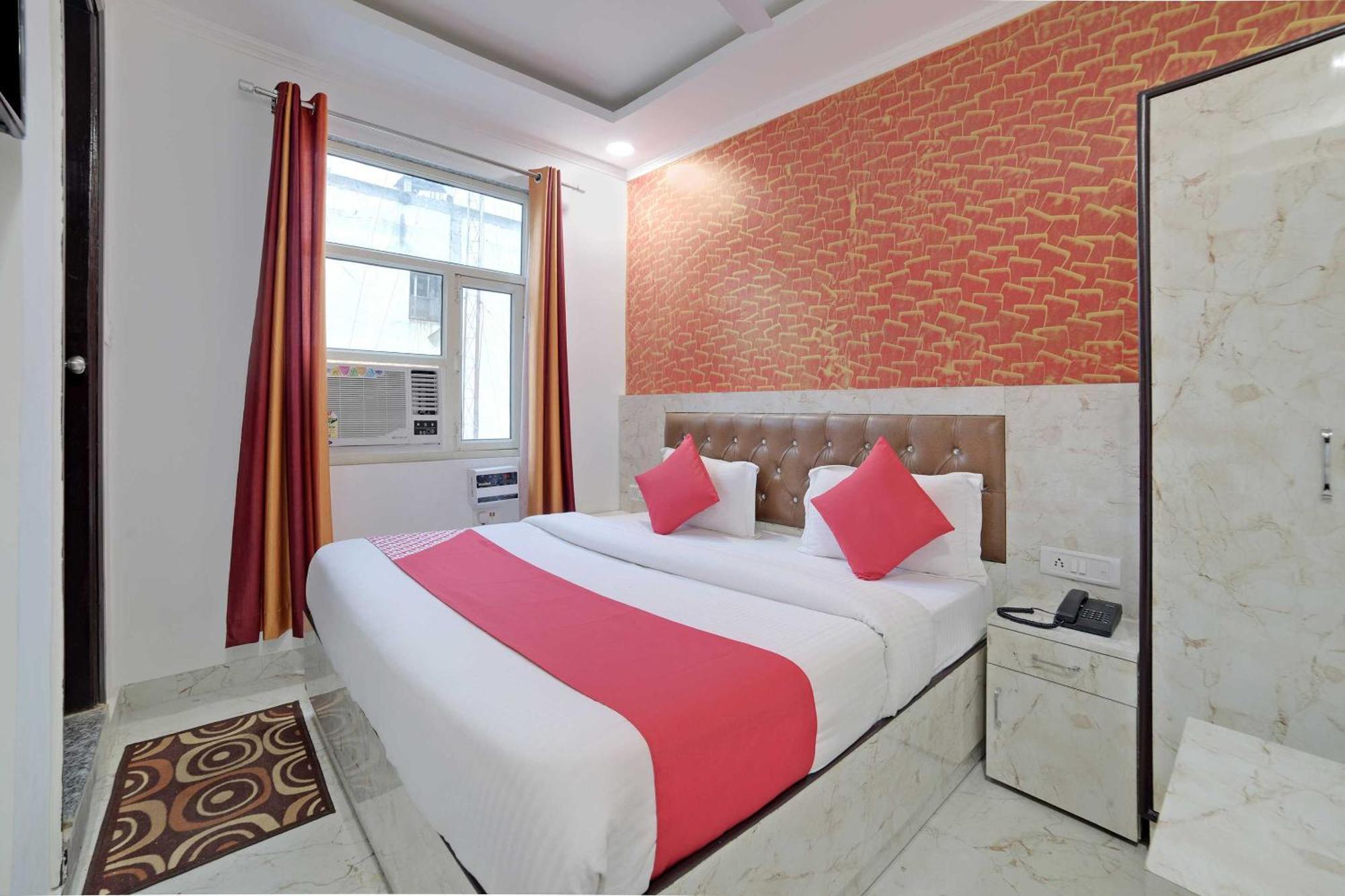 Hotel O Kanak Palace New Delhi Buitenkant foto