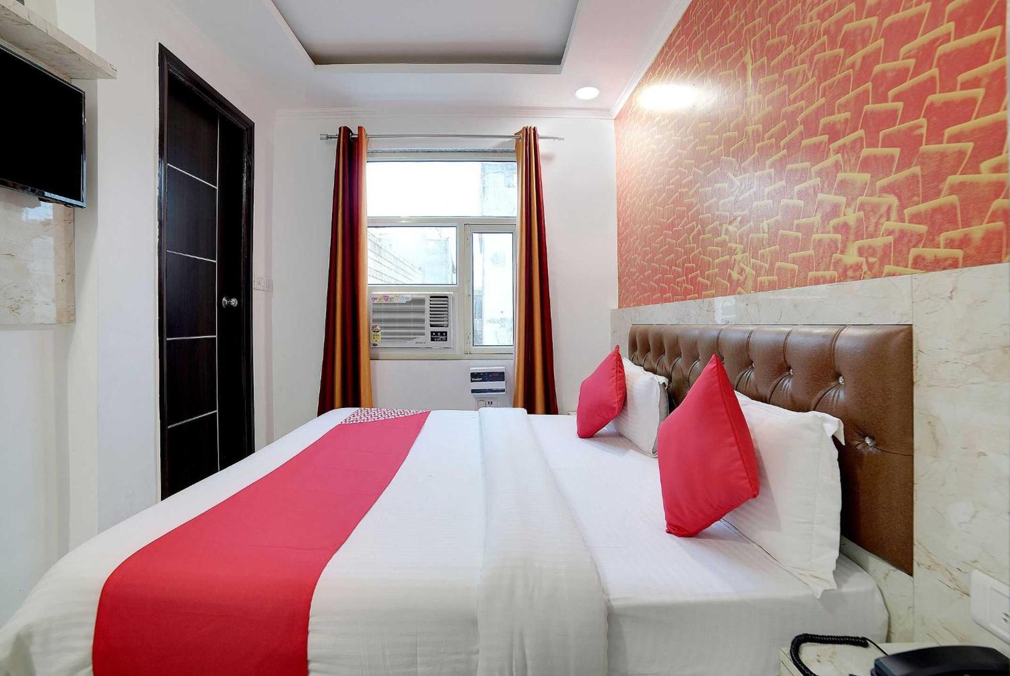Hotel O Kanak Palace New Delhi Buitenkant foto