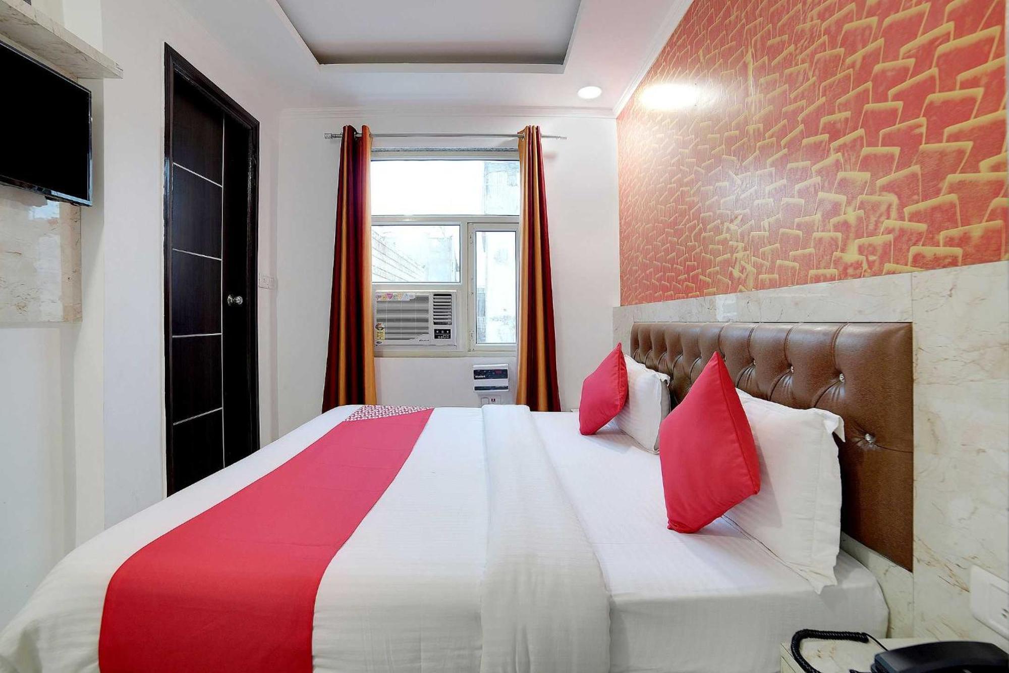 Hotel O Kanak Palace New Delhi Buitenkant foto